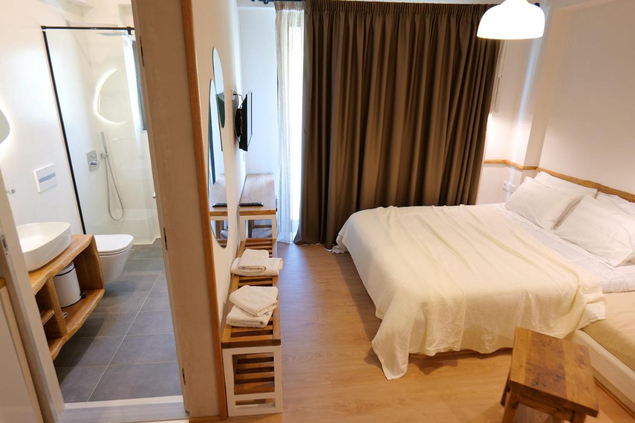 Alex & Sofi Hotel Himarë Extérieur photo